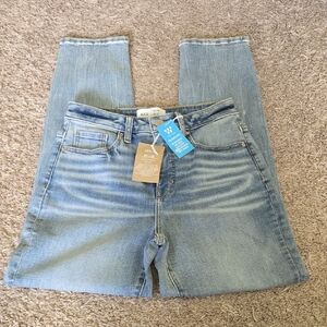 Buckle Nwt Ellie High Rise Mom Jean Size 25